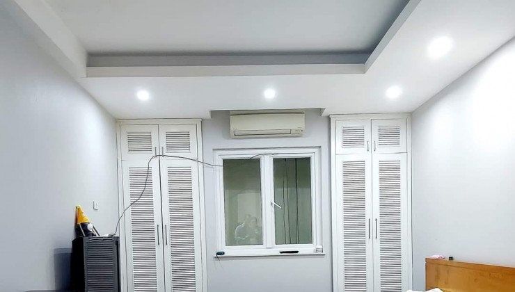 BÁN NHÀ NGUYỄN THÁI HỌC, BA ĐÌNH 51M, 6T, MT 6M, Ô TÔ, hoạt động ĐỈNH, 11 TỶ. 0937651883.